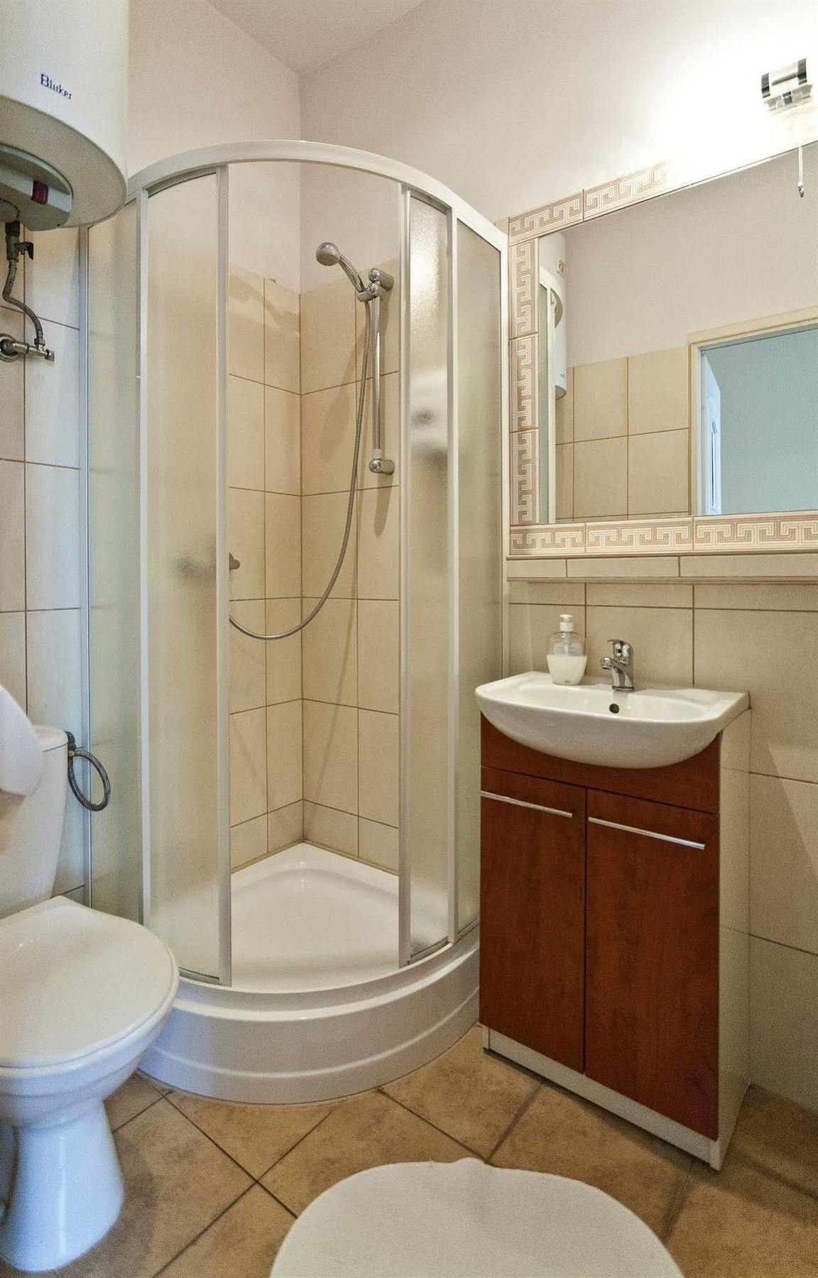 Enigma Hostel Cracovie Extérieur photo