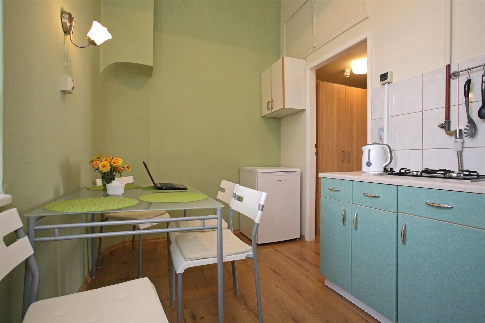 Enigma Hostel Cracovie Extérieur photo